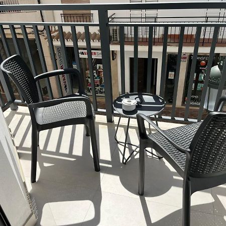 Apartamentos Mombasa 1 Planta Nerja Luaran gambar