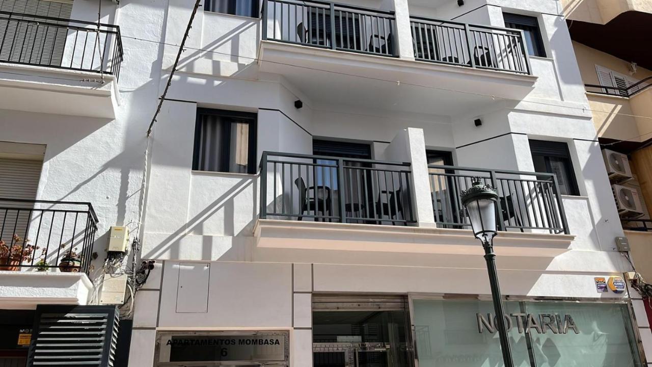 Apartamentos Mombasa 1 Planta Nerja Luaran gambar
