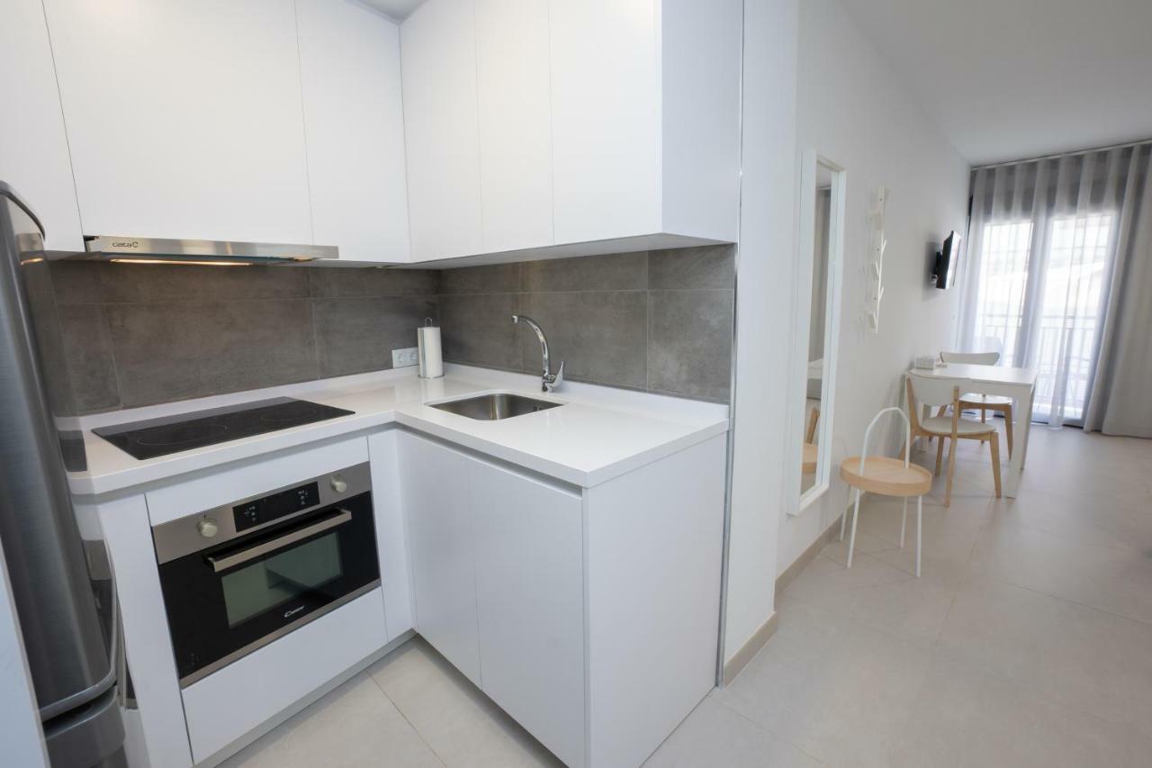 Apartamentos Mombasa 1 Planta Nerja Luaran gambar