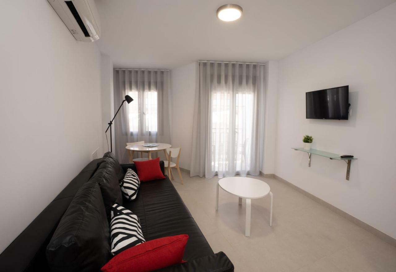 Apartamentos Mombasa 1 Planta Nerja Luaran gambar