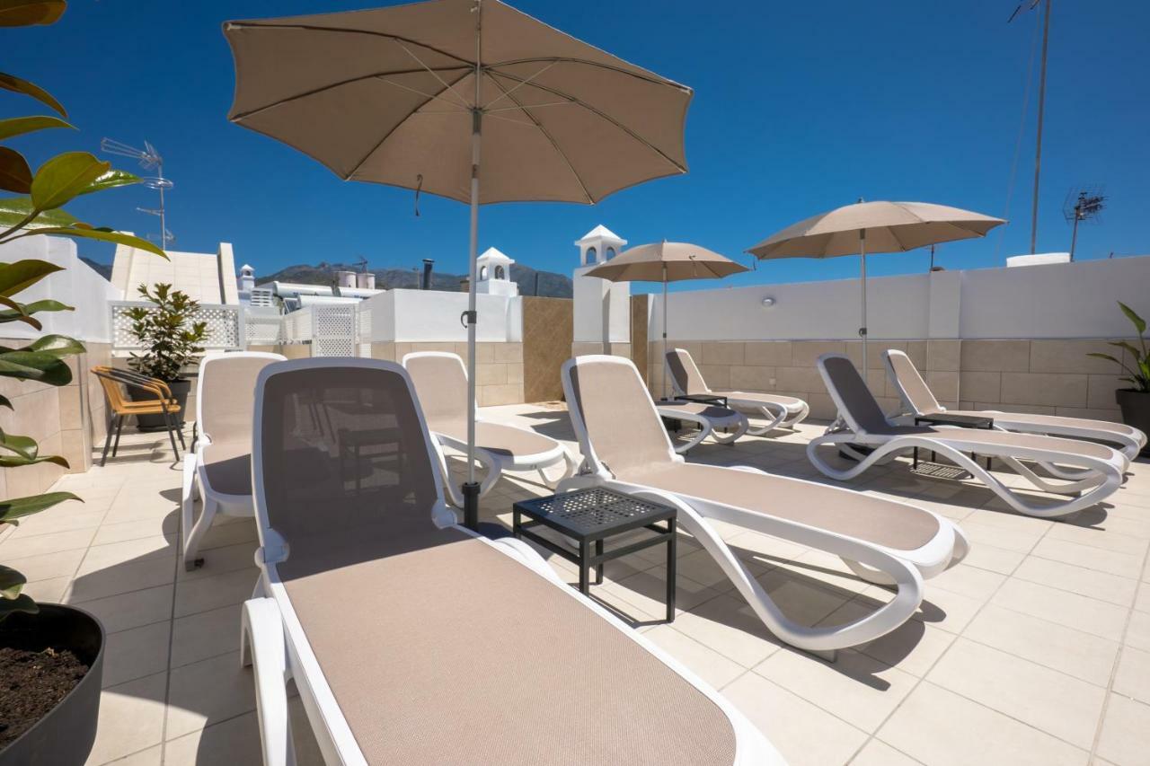Apartamentos Mombasa 1 Planta Nerja Luaran gambar