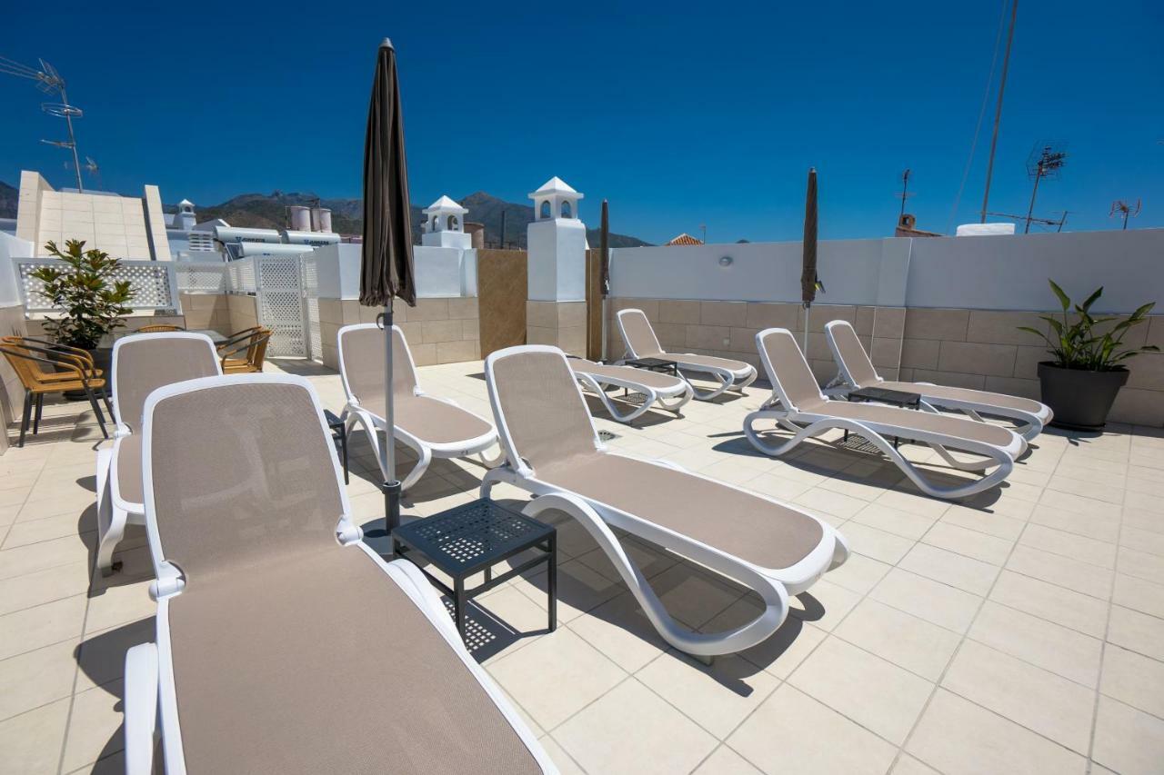 Apartamentos Mombasa 1 Planta Nerja Luaran gambar