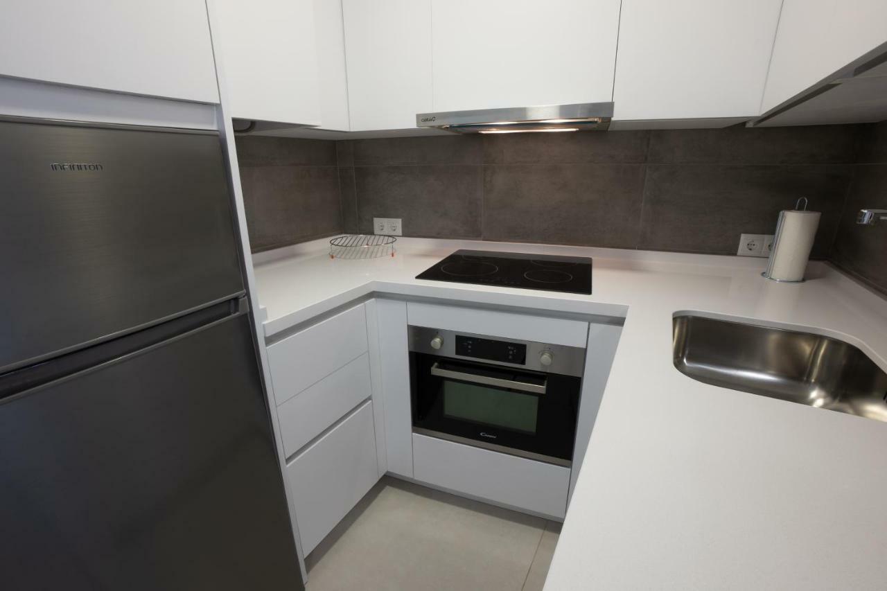 Apartamentos Mombasa 1 Planta Nerja Luaran gambar