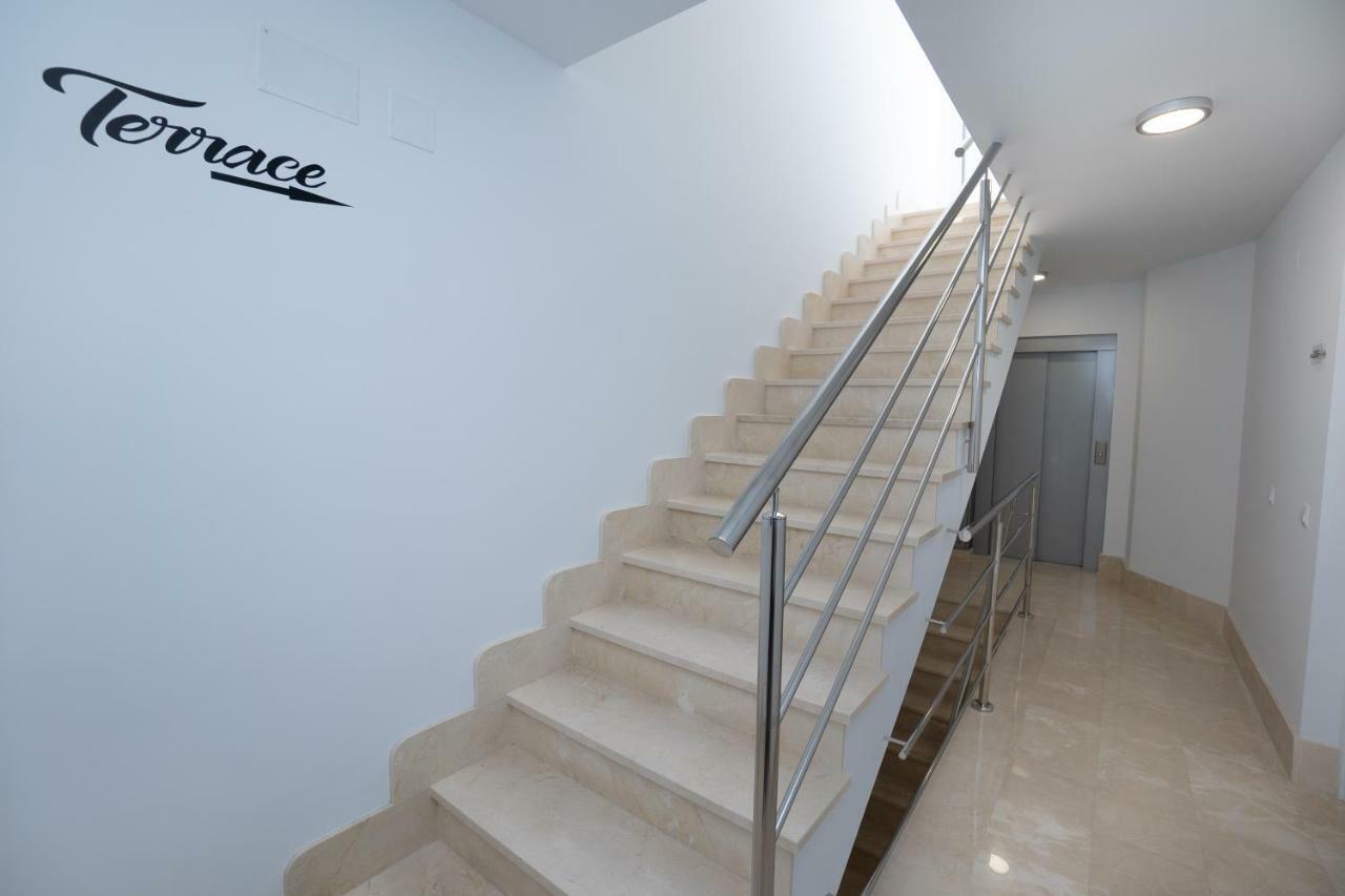 Apartamentos Mombasa 1 Planta Nerja Luaran gambar