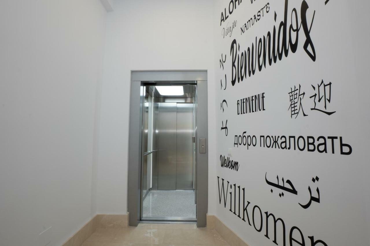 Apartamentos Mombasa 1 Planta Nerja Luaran gambar