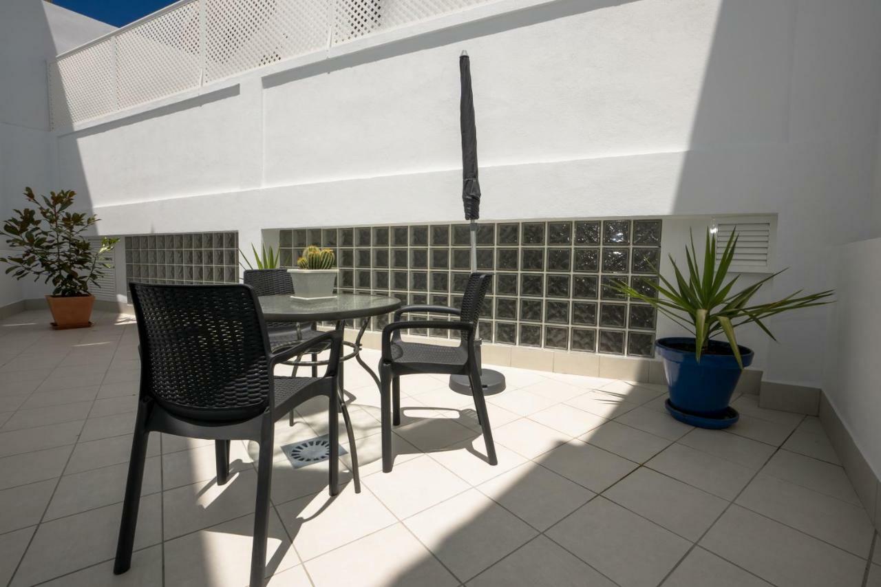 Apartamentos Mombasa 1 Planta Nerja Luaran gambar