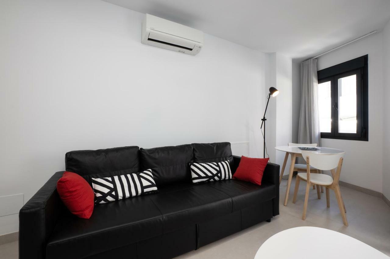 Apartamentos Mombasa 1 Planta Nerja Luaran gambar