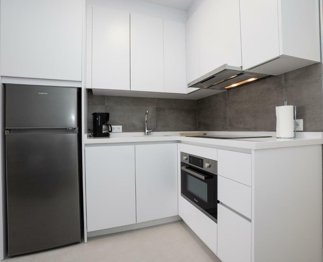 Apartamentos Mombasa 1 Planta Nerja Luaran gambar