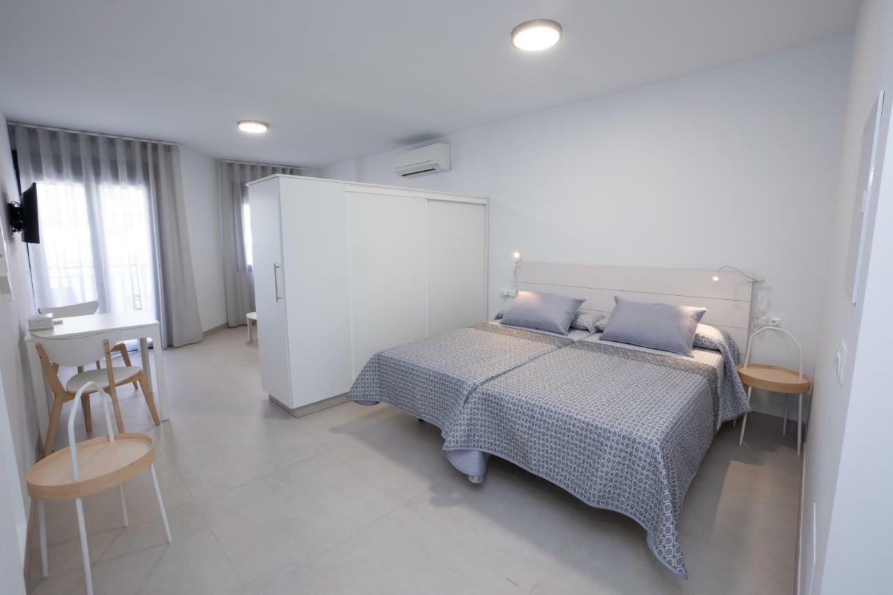 Apartamentos Mombasa 1 Planta Nerja Luaran gambar