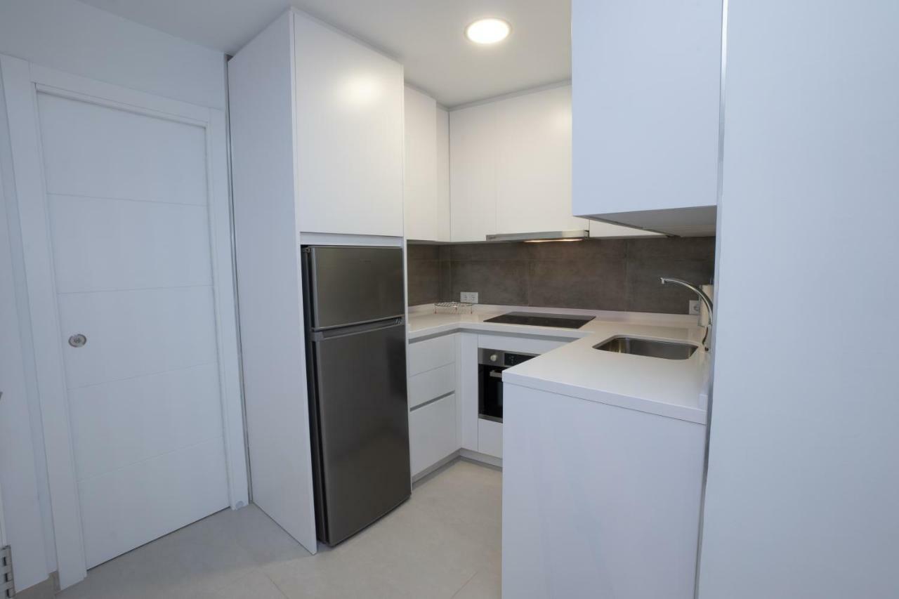 Apartamentos Mombasa 1 Planta Nerja Luaran gambar